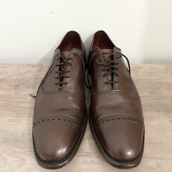Allen Edmonds Fifth Avenue Shoes Men's 11B Brown Cap-Toe Oxford Leather 5745 - Picture 2 of 9